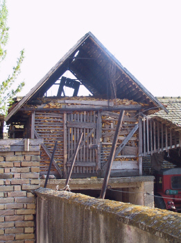 storage barn for corn